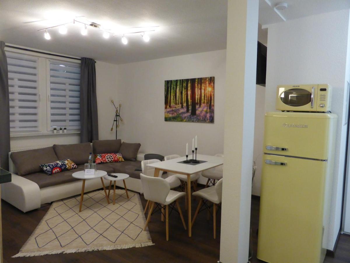 Ferienwohnung Goethe: Zentrale 2-Zimmer-Oase mit WLAN & Parkplatz Jena Exterior photo
